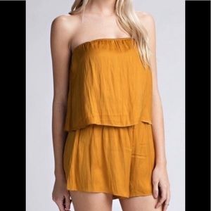 Flowy yellow strapless romper